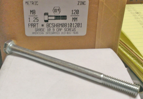 M8-1.25X120mm HEX HEAD CAP SCREW 10.9 STEEL ZINC D931